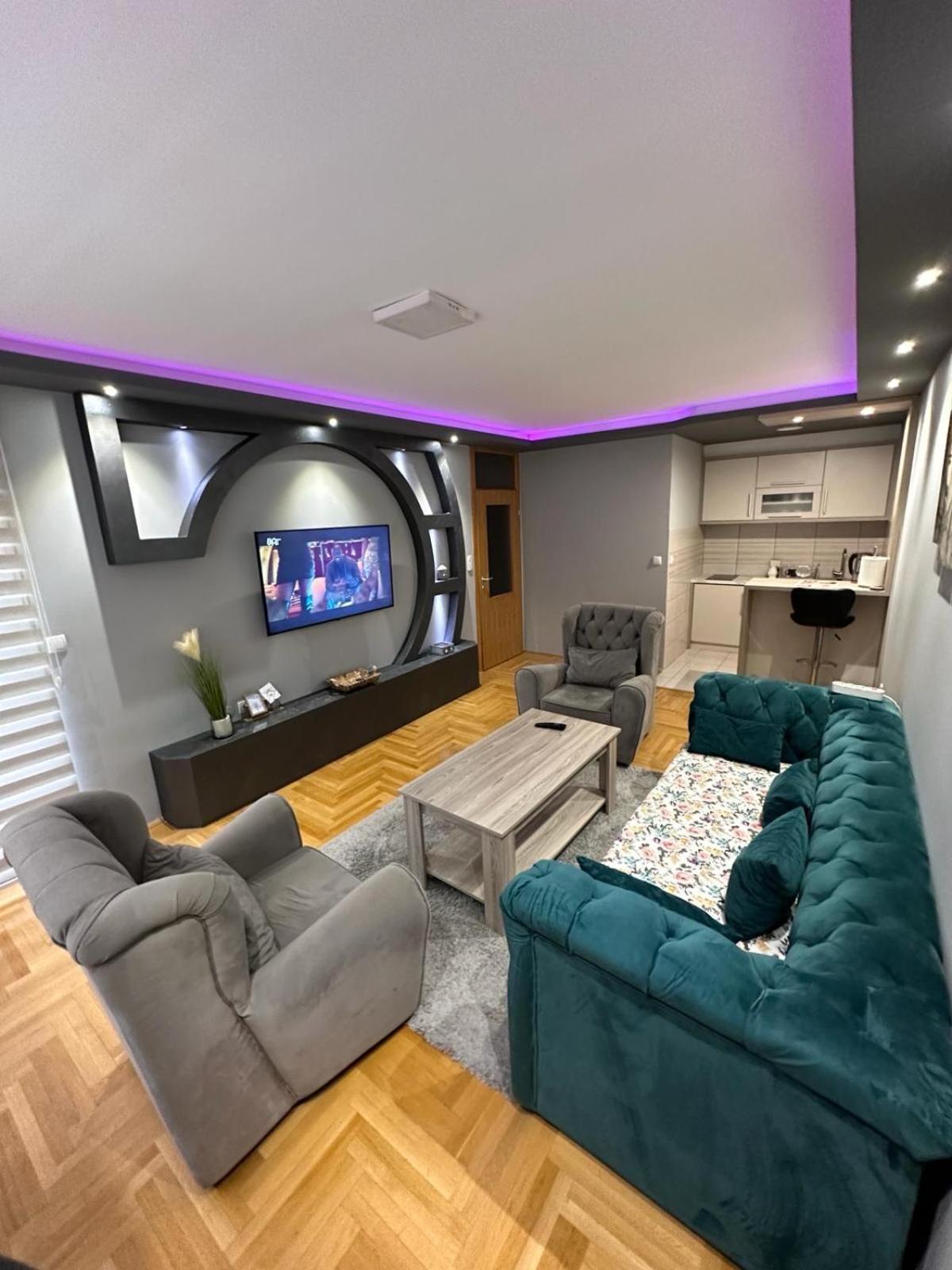 Apartman Lux S&V 1 Lukavica Istocno Sarajevo Hilandarska Centar公寓 外观 照片